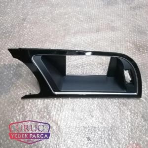 8T1857186 AE V58  EKRAN ÇERÇEVESİ AUDİ  A4   A5 2012-2016