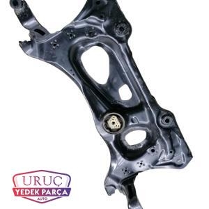 5Q0199315R Ön Motor Traversi Golf 2013-2020