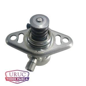 04E127026AF Yakıt Pompası