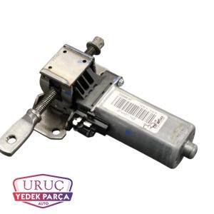 8K0959762 Koltuk Eğim Ayar Moturu Sağ Audi volkswagen 2008-2021