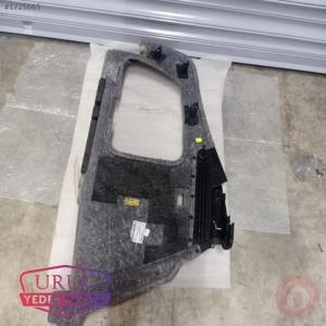 8T8863880M BAGAJ BÖLMESİ   AUDİ A5 2008>>2016