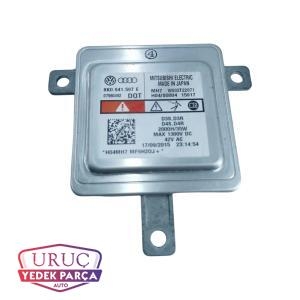 8K0941597E Xenon Far Beyni