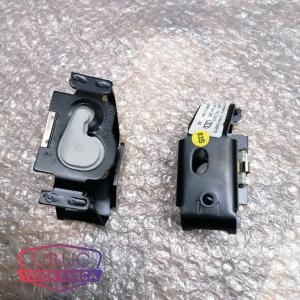 4M0861735A BAGAJ AÇMA HALKASI   Q7