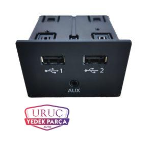 81A035736 ORTA KONSOL USB AUX SOKETİ
