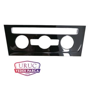 5G1863042C KLİMA PANELİ ÇERÇEVESİ GOLF 2013-2020