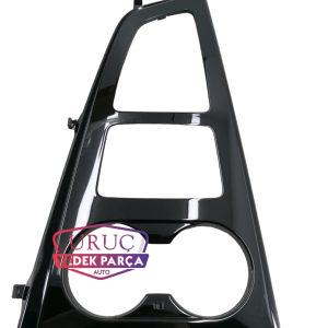 8W1864241F V58 ORTA KONSOL ÇERÇEVESİ