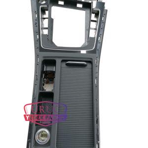 5G1864263AM ORTA KONSOL VİTES ÇERÇEVESİ VE BARDAKLIK TUTUCUSU