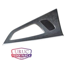 4G8867420AR SAĞ ARKA KAPI İÇ SÜS EKİ