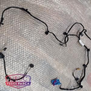 8U0971036K ORJİNAL KAPI KAPLAMASI KABLO DEMETİ  AUDİ Q3 2014>>2018