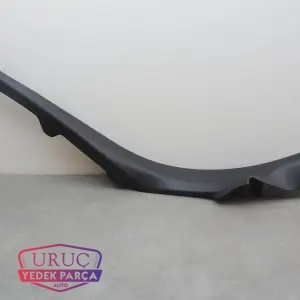 8W0867767A ORJİNAL AUDİ A4 MARŞPİYEL KAPLAMASI ARKA SOL İÇ 2016 2024
