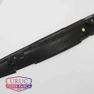 8V0821111C ORJİNAL ÇAMURLUK YAN KAPATMA SOL AUDI A3 2013>> 2021