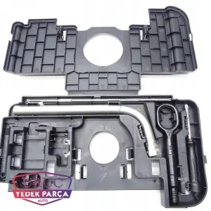 8T8813685A ORJİNAL STEPNE ALET ÇANTASI AUDİ A5 2012 2016