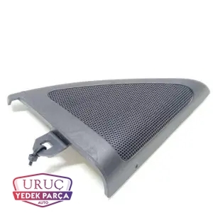 8T0035424 ORJİNAL SAĞ HOPARLÖR KAPAĞI AUDİ A5 RS5 2008 2016