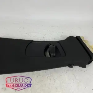 8K0867282C ORJİNAL AUDİ A4 B DİREĞİ KAPLAMASI SAĞ ÜST 2008 2016