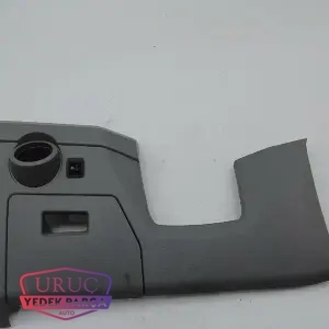 7L1858903A ORJİNAL ÖN GÖĞÜS KAPLAMASI VW TRANSPORTER 2020 2024