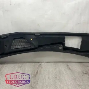 4M1819403D ORJİNAL ÖN CAM IZGARASI AUDİ Q7 2016>> 2024