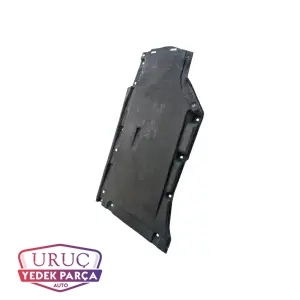 8W0825208B ORJİNAL A4 ALT MUHAFAZA SAĞ 2018