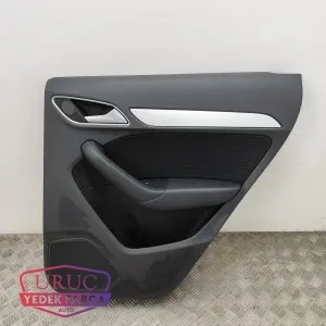 8U0867306 ORJİNAL KAPI KARTONU SAĞ ARKA AUDI Q3