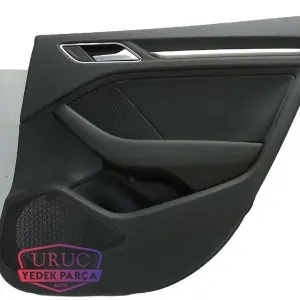 8V4867306 ORJİNAL KAPI KARTONU SAĞ ARKA AUDI A3  2013>> 2020