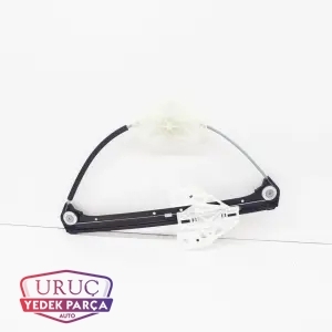 8V4839462 ORJİNAL MOTORSUZ CAM OTOMATİĞİ SAĞ AUDİ A3 RS3 2013>> 2021