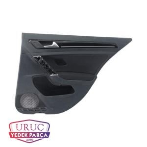 5G6867212GB Golf Sağ Arka Kapı Kartonu